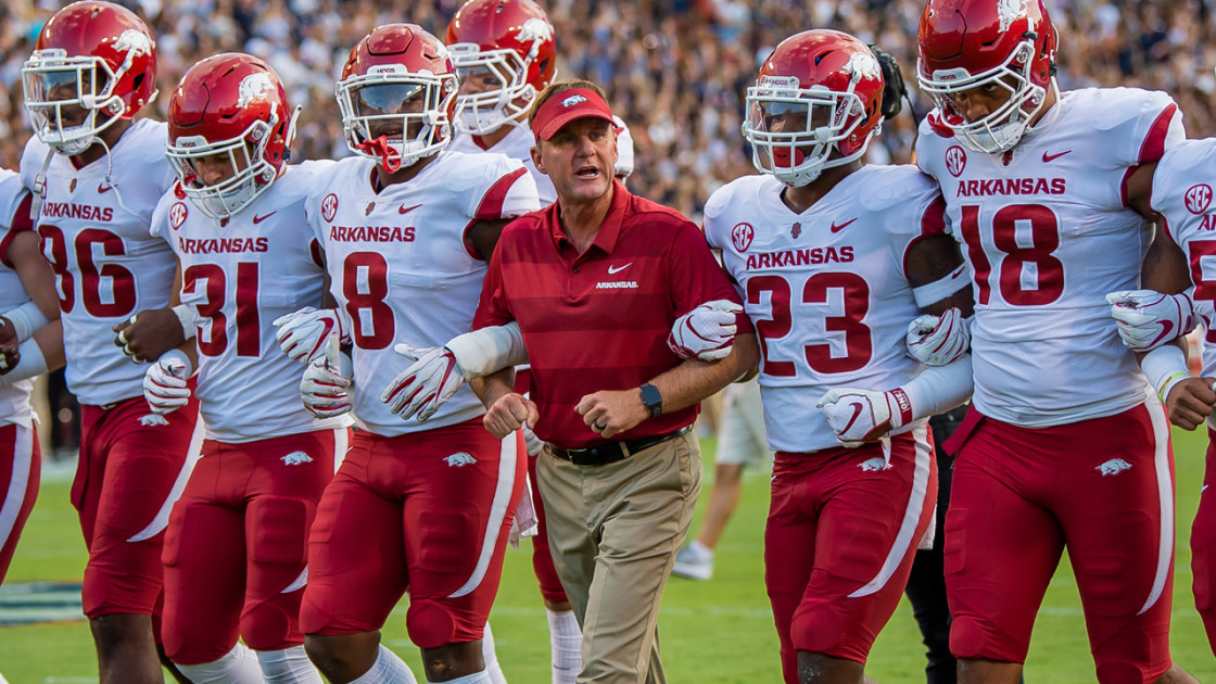 Arkansas Razorback Legend Darren McFadden Enters the NFF College Football  Hall of Fame - Arkansas Fight