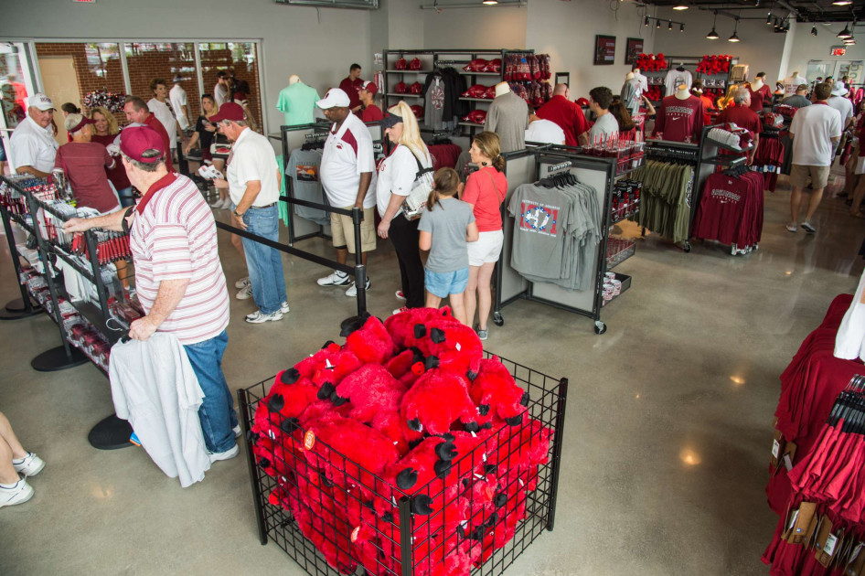 Official Team Store of Razorback Athletics Apparel, Gear, Merchandise &  Gifts