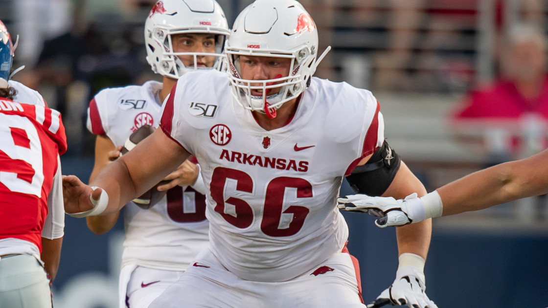 Trey Flowers, Frank Ragnow – former Hogs – named Lions captains