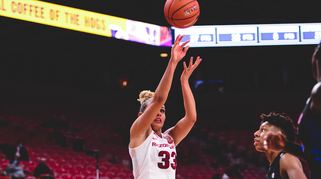 Arkansas Bounces Back, Beats Florida, 84-80 - Vimarsana News