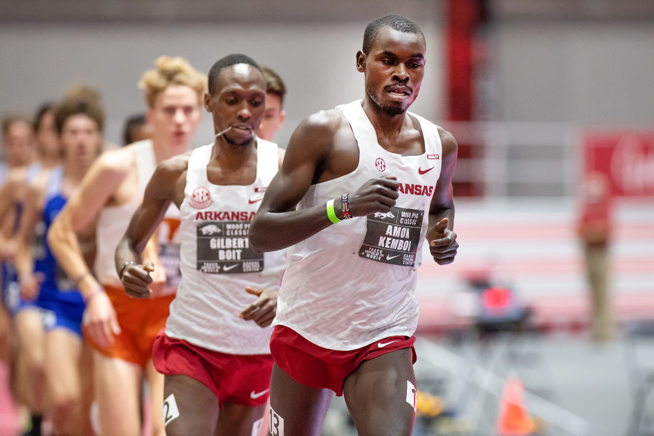 Distance battles await No. 1 Arkansas in Razorback Invitational - Vimarsana News