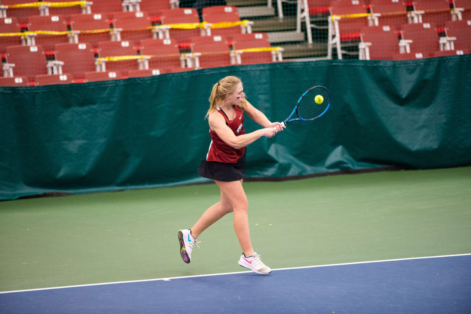 No. 20 Arkansas Drops Match at No. 29 Florida - Vimarsana News
