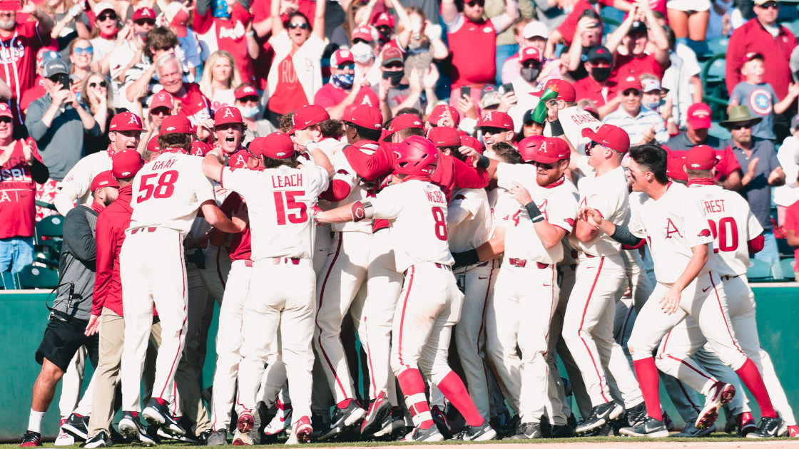 Franklin's Walk-Off Hit in 10th Clinches Series Win - Vimarsana News