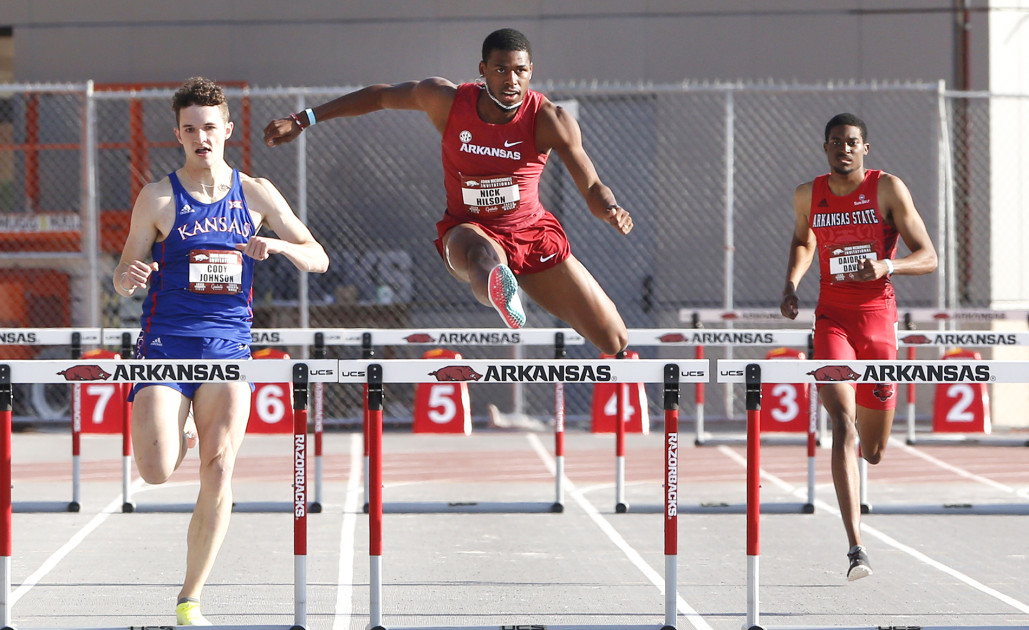 Fans greeted to impressive marks at John McDonnell Invitational - Vimarsana News
