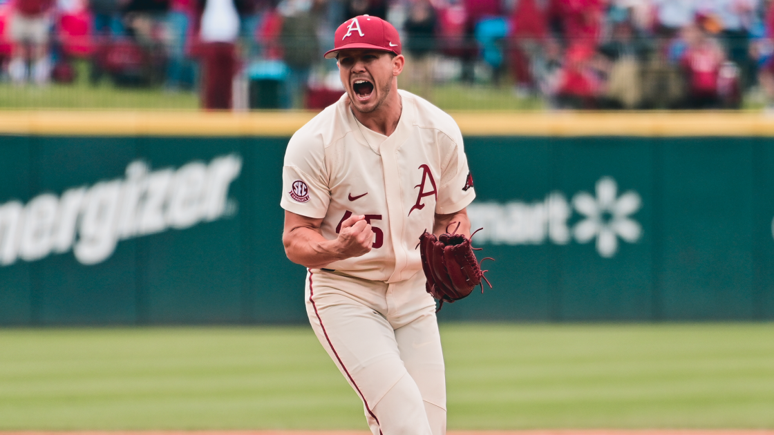 Kopps Carries #1 Arkansas to Eighth Consecutive SEC Series Win - Vimarsana News