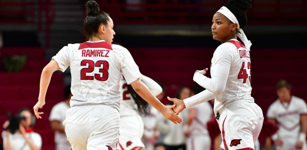 Hogs Pull Away In Second Half, Beat Sam Houston, 92-66 - Vimarsana News