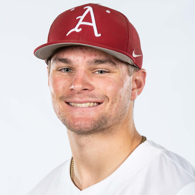 Arkansas Razorbacks pitcher Dylan Carter suffers torn UCL, done for season