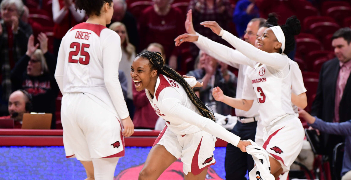 Hogs Dominate #12 LSU, 90-76 - Vimarsana News
