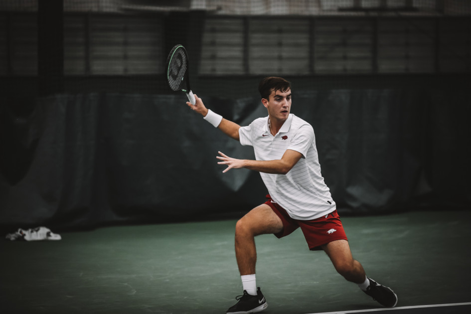Arkansas Topped by Oklahoma, 5-2 - Vimarsana News