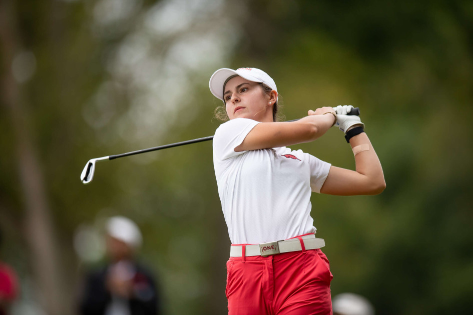 Razorbacks Sit in Fourth at Carmel Cup