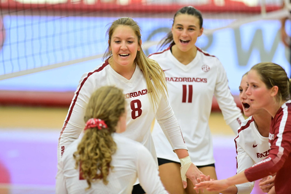 Hogs and ‘Dogs Up Next for Arkansas Volleyball