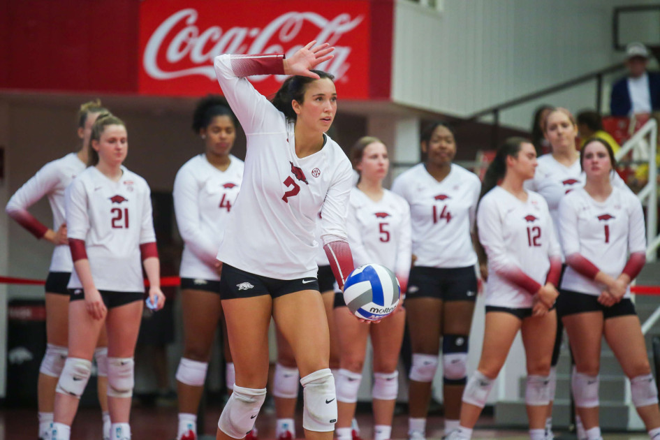 Hogs Battle Back, But Fall in Five to Wildcats