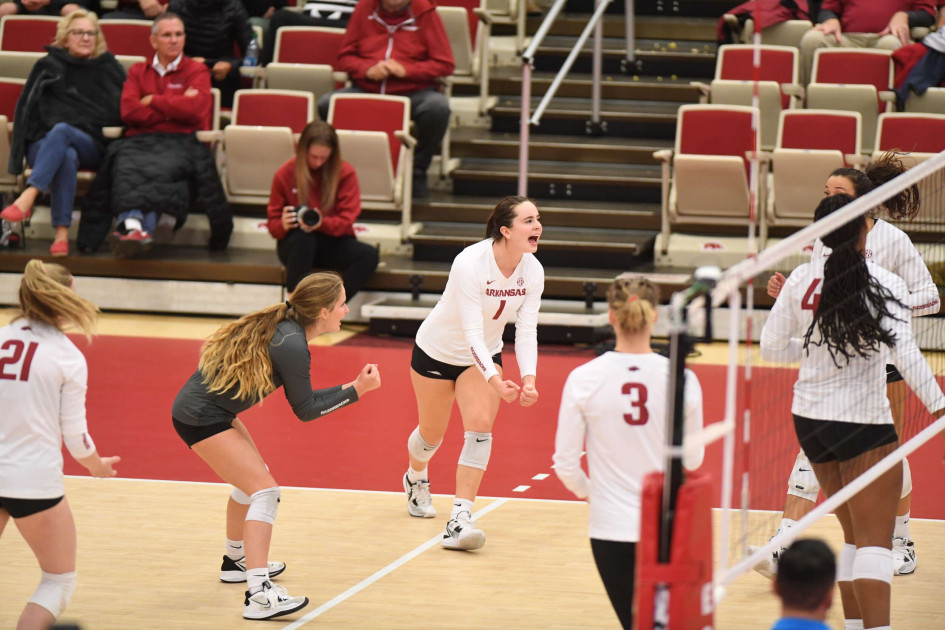 Arkansas Answers Aggie Rally, Earns Five-Set Victory - Vimarsana News