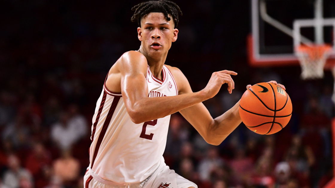 #10 Arkansas Opens Year 100 With a Win - Vimarsana News