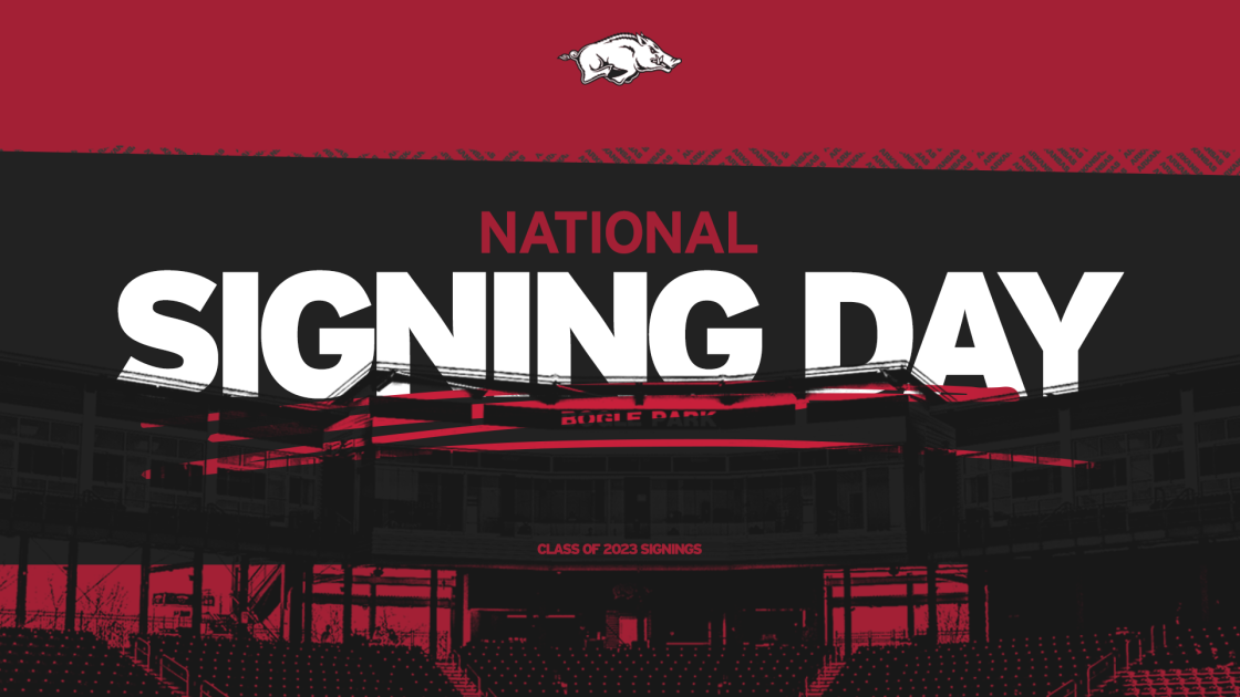 Arkansas signs nation's top softball recruiting class for 2022