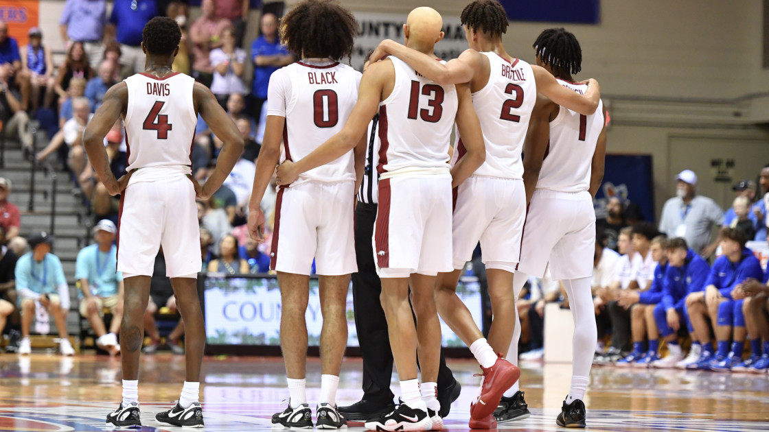 MBB Preview: #9 Arkansas vs #15/17 San Diego State at Maui - Vimarsana News