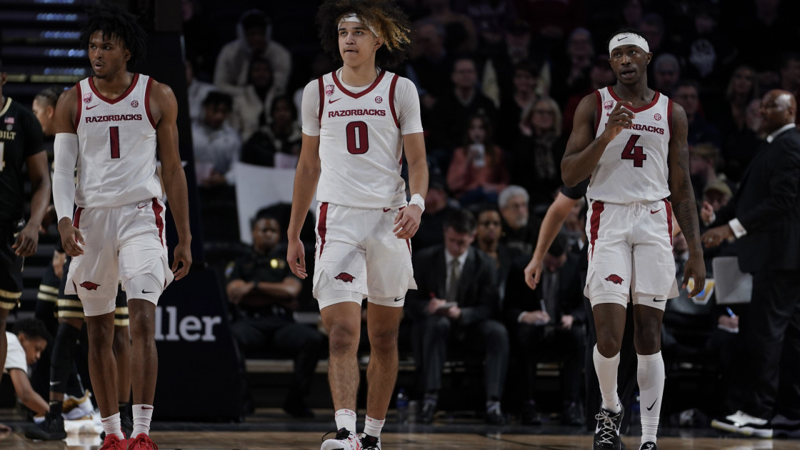 Vanderbilt Run Too Much for Razorbacks - Vimarsana News