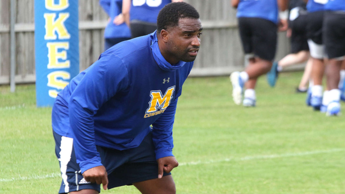 Wilson named Hogs' secondary coach | Arkansas Razorbacks - Vimarsana News