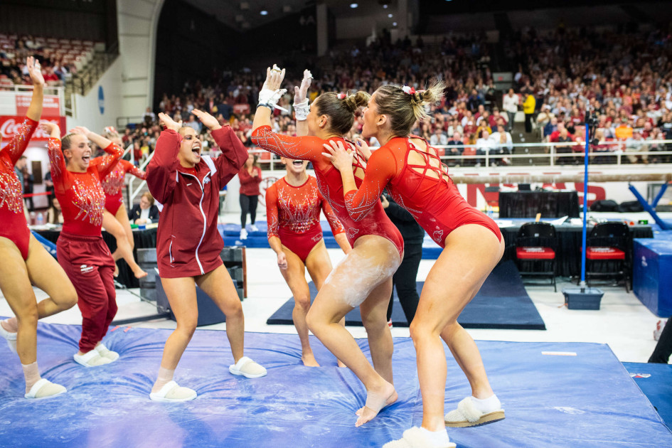 Gymbacks Back in Barnhill Against Tigers