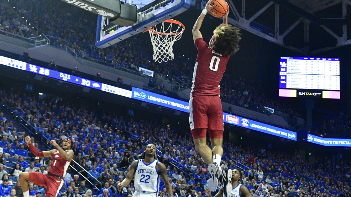 Hot-shooting Hogs roll to win at Kentucky - Vimarsana News