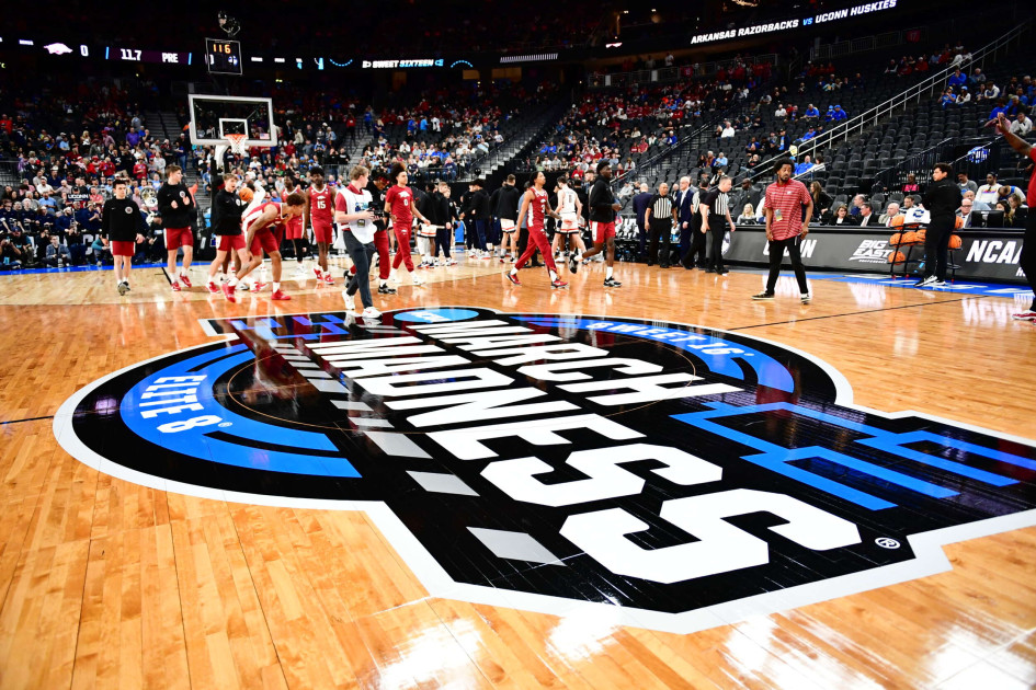 Arkansas' run ends in Sweet 16 loss to UConn | Arkansas Razorbacks - Vimarsana News