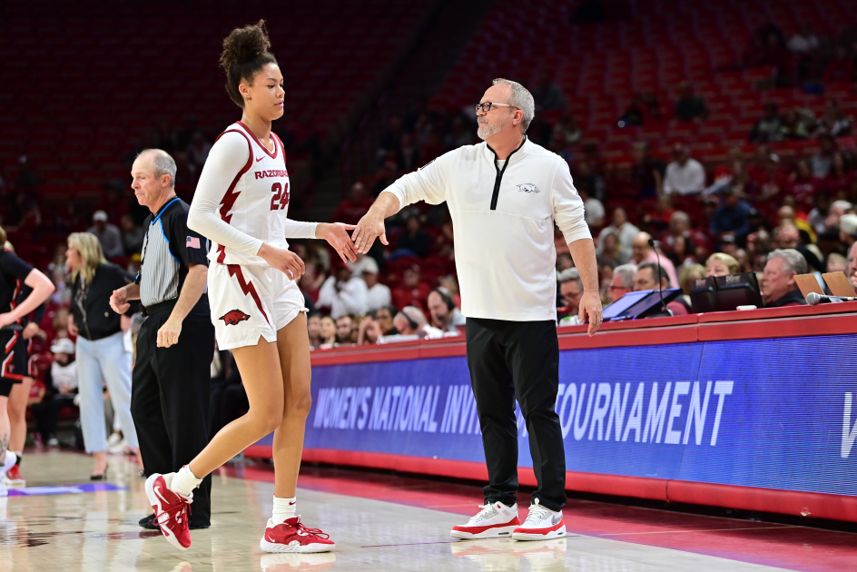 Preview – Arkansas Faces Kansas in Postseason WNIT Great 8 - Vimarsana News