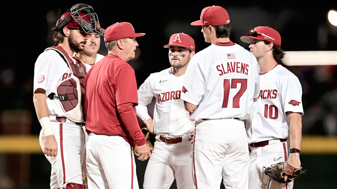 Hogs Hit Hard in Series-Opening Loss to Crimson Tide - Vimarsana News