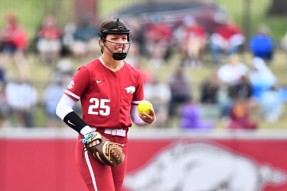 Hogs Take Series in Run-Rule Fashion