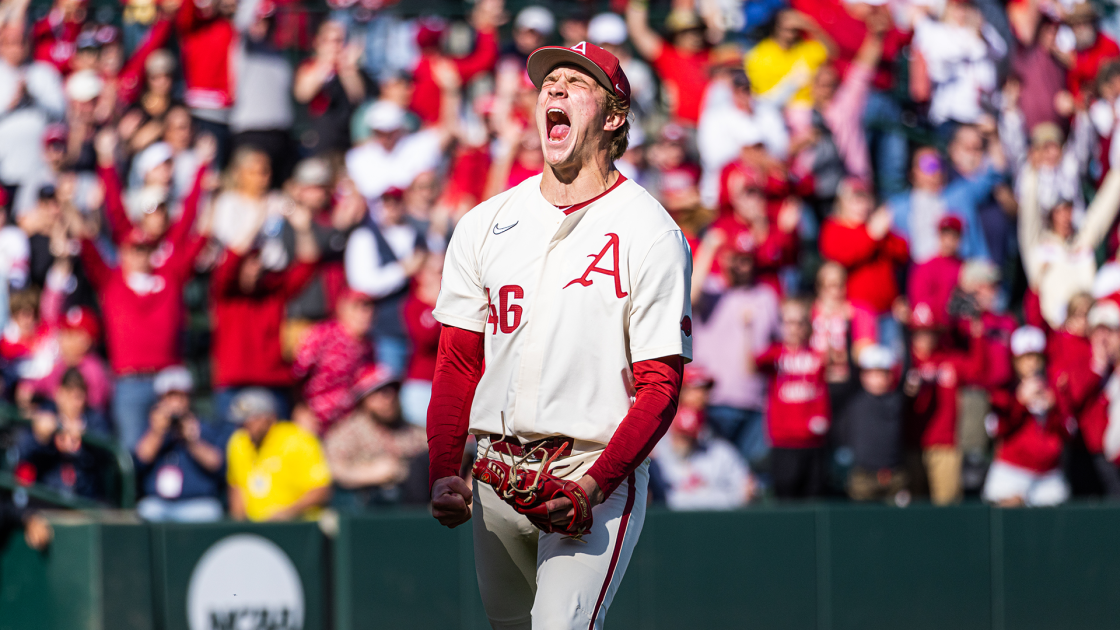 #5 Arkansas Dominates Series Finale to Complete Sweep against #16 Tennessee - Vimarsana News