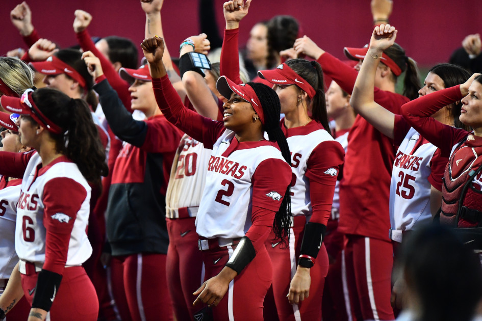 Razorbacks Round Out SEC Play at Missouri - Vimarsana News