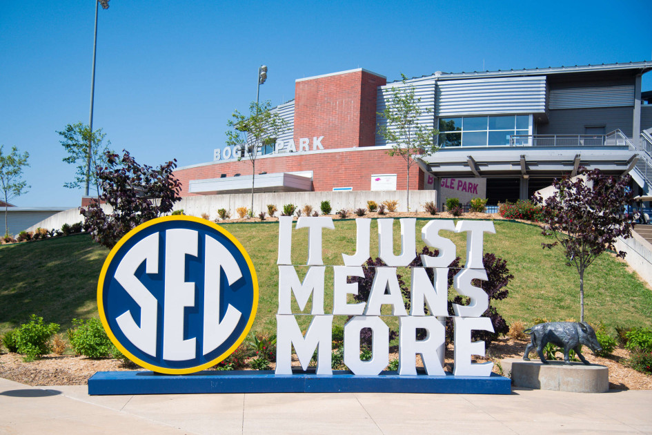 Arkansas Looks to Defend SEC Tournament Championship at Bogle Park - Vimarsana News