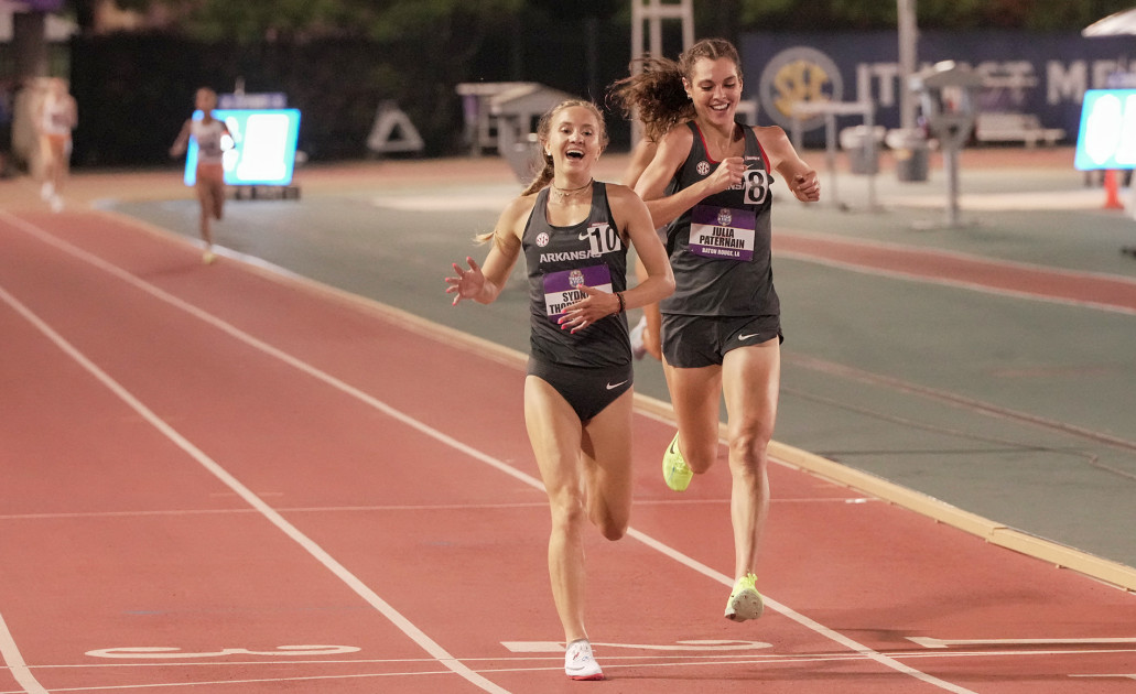 Sydney Thorvaldson wins SEC 10k as Razorbacks score 21 points - Vimarsana News