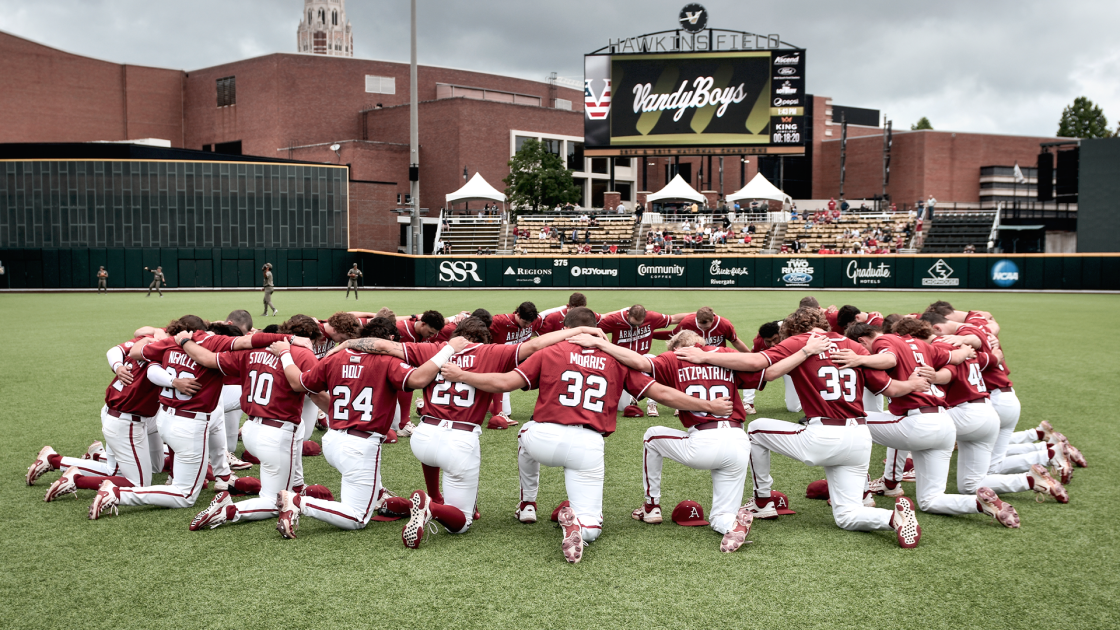 Arkansas Wins SEC Title, Falls in Finale at Vandy BVM Sports