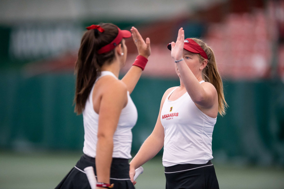 Keller, Gomez Alonso Set to Compete at NCAA Singles Championships - Vimarsana News
