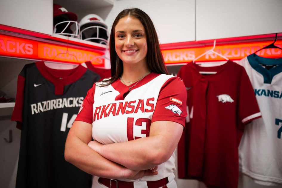 Arkansas Adds Bri Ellis