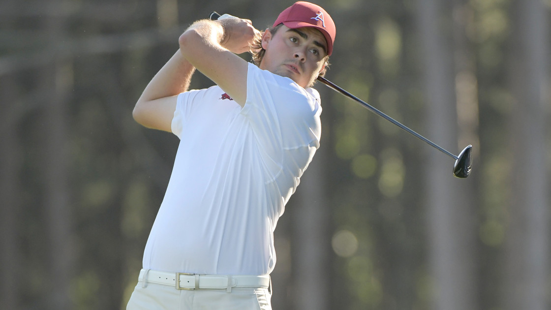 Arkansas Men’s Golf Team Makes Strong Move to 4th Place at Folds of Honor Collegiate Tournament