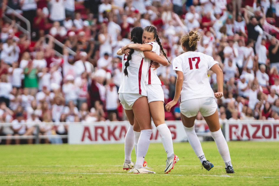 Hogs Win Big in Front of Record Crowd