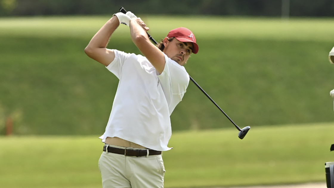 Razorbacks, Driscoll Leads After Rd1 at Blessings Collegiate - Vimarsana News
