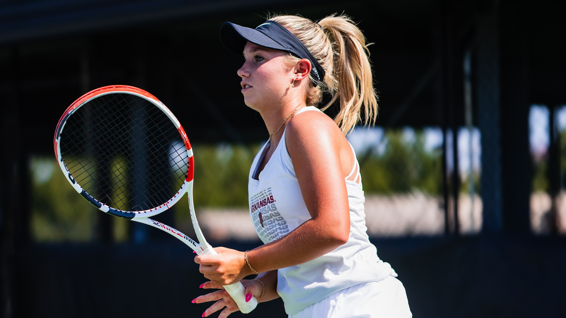 Arkansas Set to Compete in ITA Central Region Championships - Vimarsana News