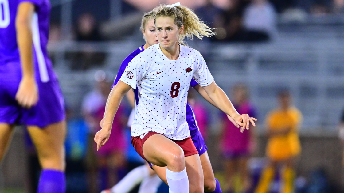 Hogs Pick Up Point at LSU - Vimarsana News