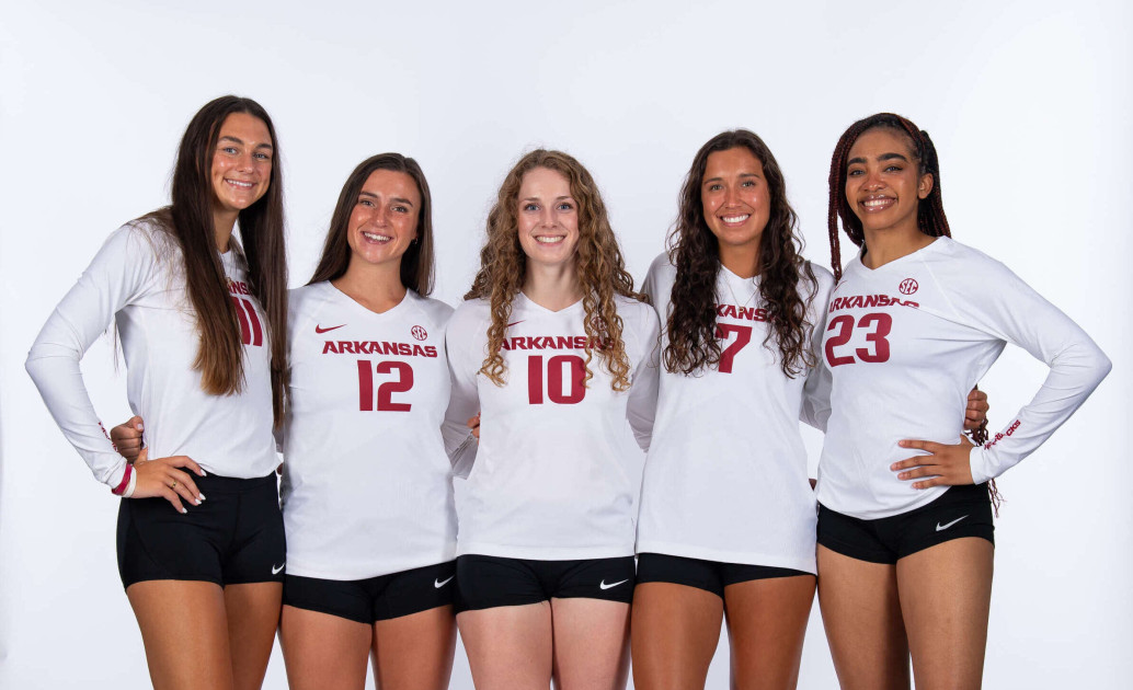 Senior Day Against Gators Up Next for Hogs - Vimarsana News