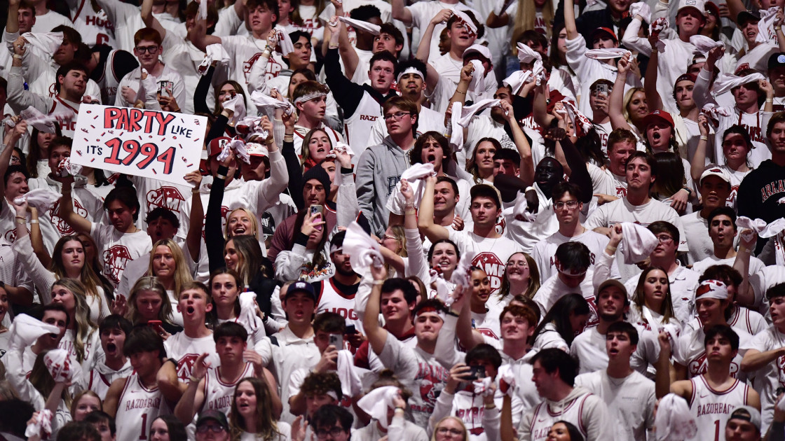 MBB Preview: Arkansas vs Furman - Vimarsana News