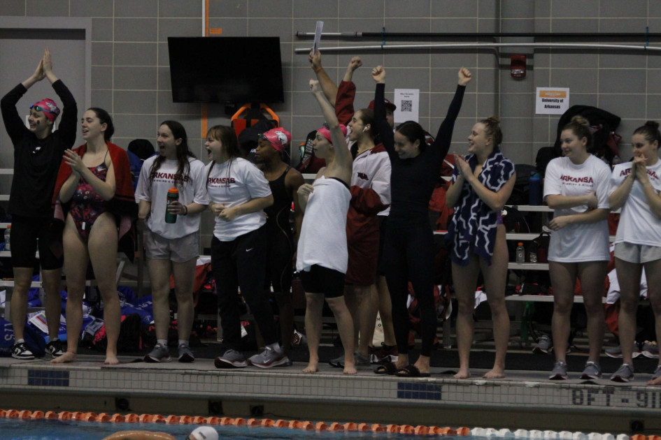 Razorbacks Add Six in 2024 Signing Class - Vimarsana News