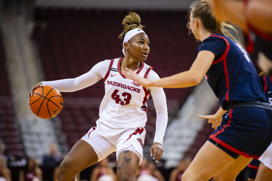 Arkansas Women’s Basketball Dominates in SEC Home Opener