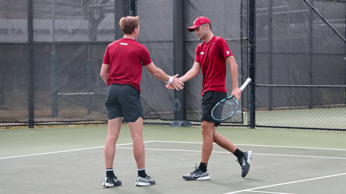 Hogs Set To Host Illinois State, MTSU to open Home Slate - Vimarsana News