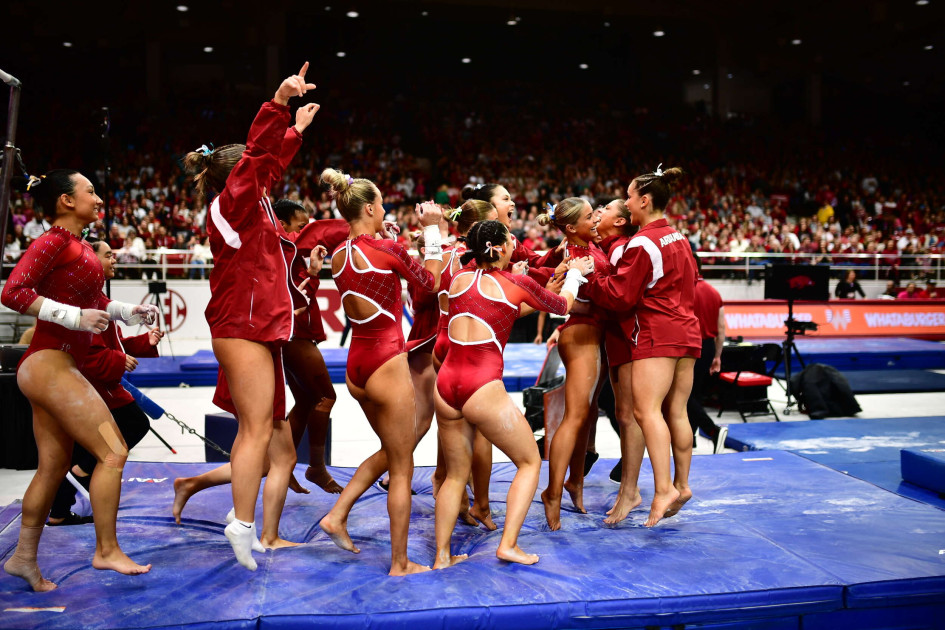 Arkansas Gymnastics Defeats Auburn with Record Scores and Home Victory BVM Sports