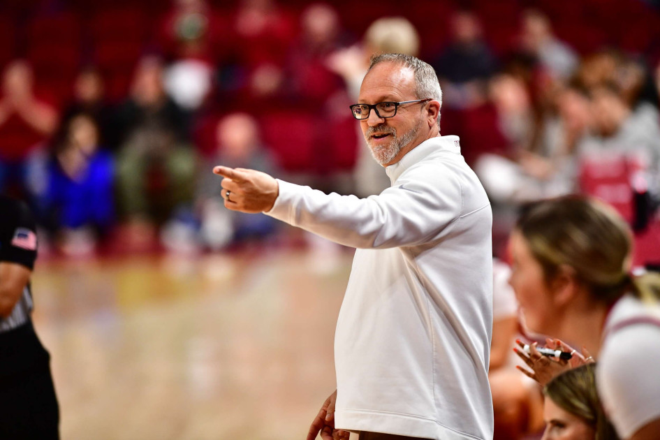 Coach Neighbors Media Availability Quotes - Vimarsana News
