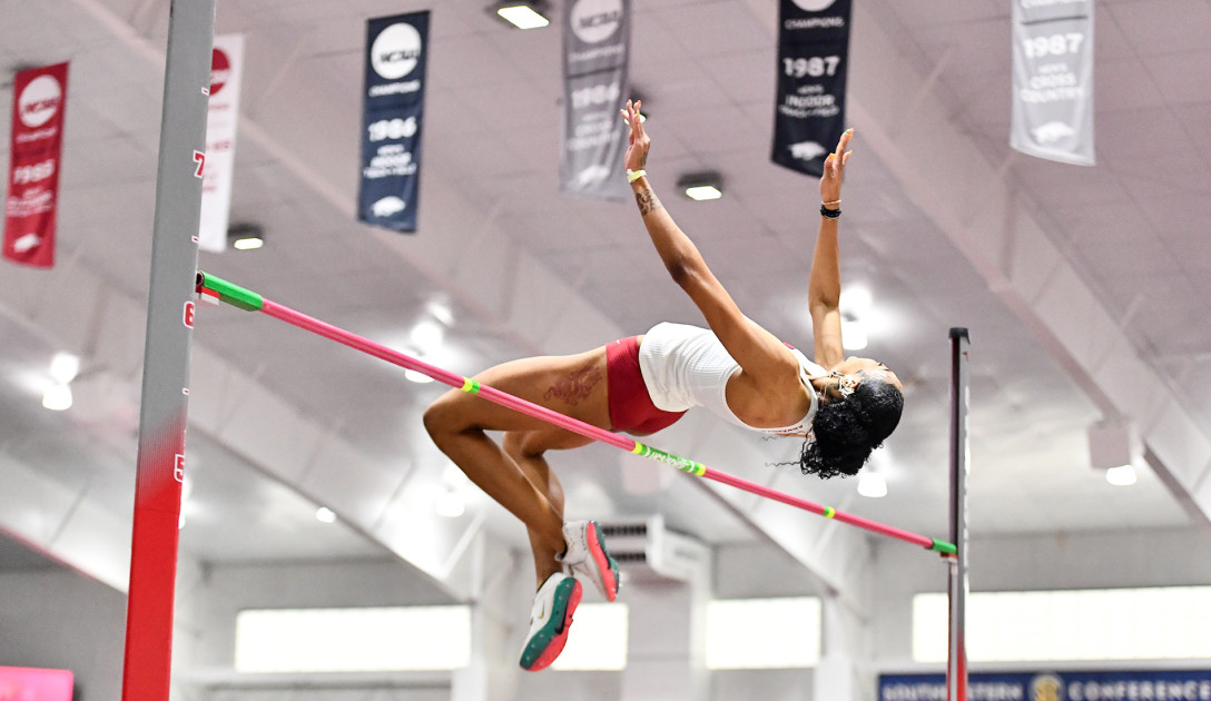 Rachel Glenn breaks Arkansas high jump record at Tyson - Vimarsana News