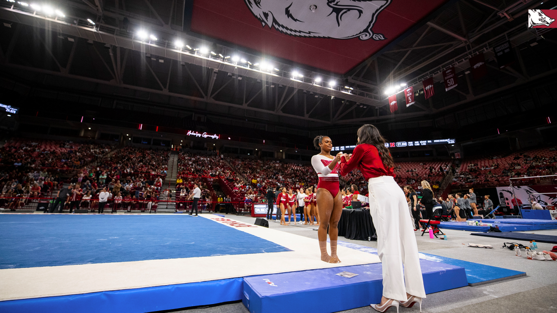Arkansas Seeded 10th in NCAA Regional Competition at Bud Walton Arena - Vimarsana News