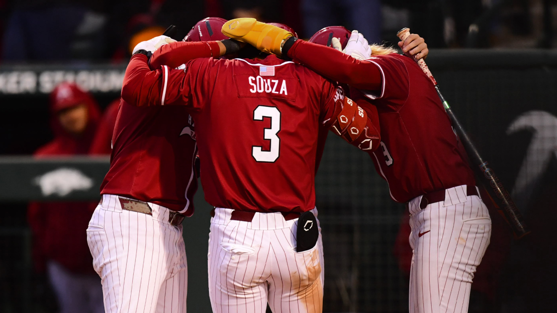 Hogs Bash Red Wolves in Midweek Run-Rule Win - Vimarsana News
